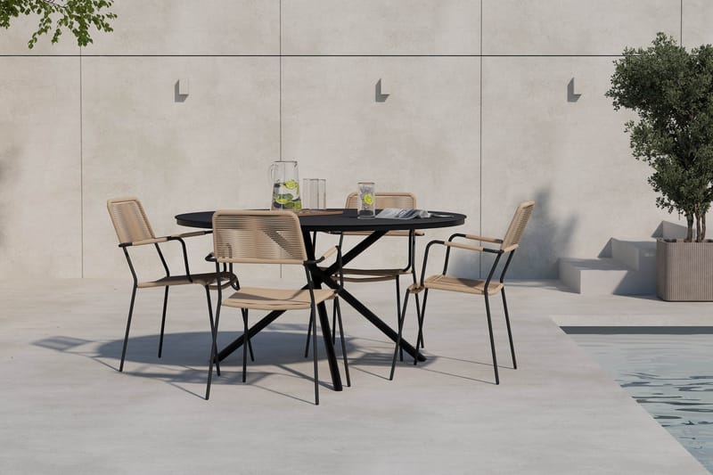 Alex Rundt Spisebord 140 cm med 4 Lindos Spisestoler - Svart - Hagemøbler - Hagegruppe - Spisegrupper hage