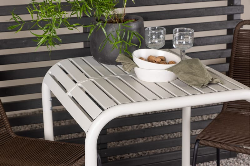 Borneo Cafésett 70 cm + 2 Lindos Spisestoler - Brun/Beige - Hagemøbler - Balkong - Balkongmøbler - Balkonggrupper