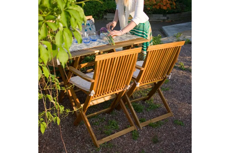 Hagegruppe FINLAY bord og 4 stoler 110x75xH72cm Akasie - Hagemøbler - Hagegruppe - Spisegrupper hage