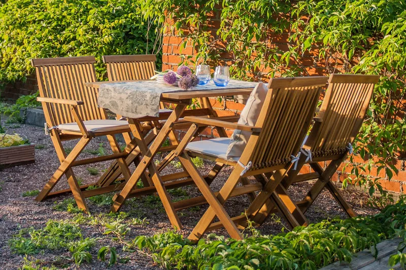 Hagegruppe FINLAY bord og 4 stoler 110x75xH72cm Akasie - Hagemøbler - Hagegruppe - Spisegrupper hage