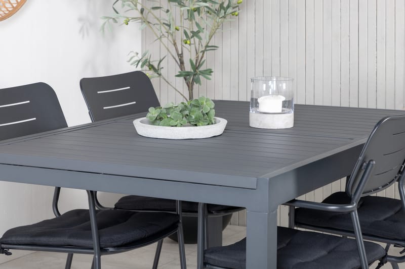 Marbella Forlengbar Spisegruppe 160cm + 4 Nicke Stoler Svart - Venture Home - Spisegrupper hage