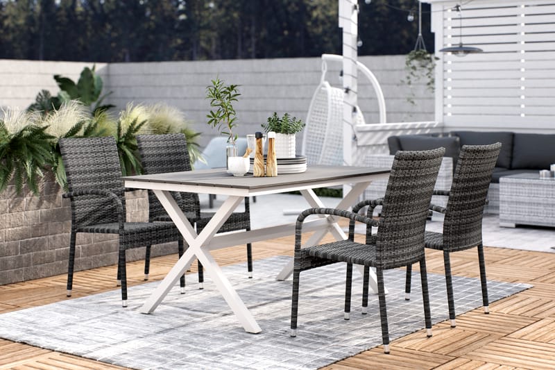 Tunis Spisegruppe 150 cm + 4 Thor Light Lenestoler m Pute - Svart/Grå - Hagemøbler - Hagegruppe - Spisegrupper hage