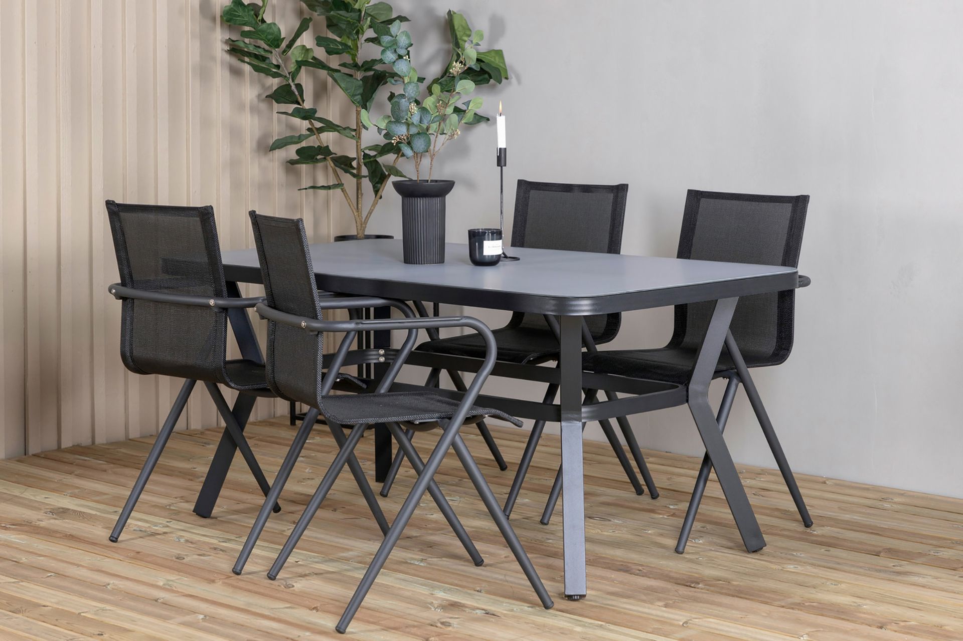 Virya Spisegruppe 160cm + 4 Alina Spisestoler - Svart - Hagemøbler - Hagegruppe - Spisegrupper hage