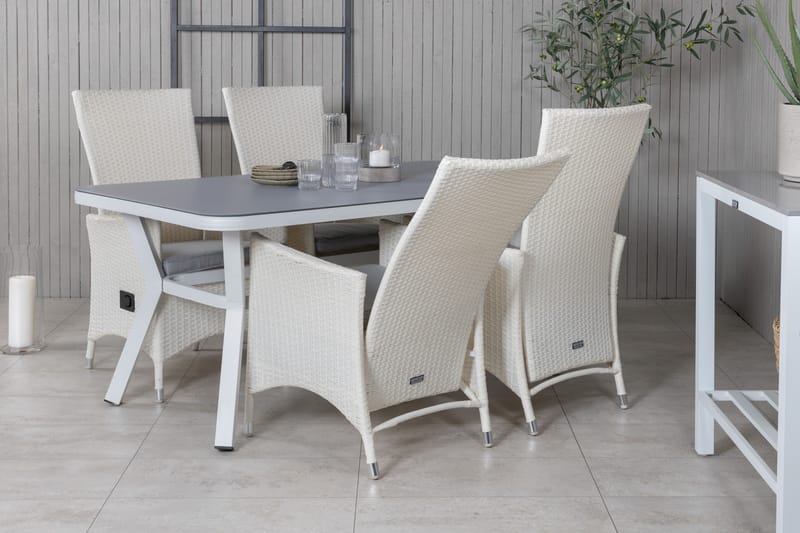 Virya Spisegruppe 160cm + 4 Padova Reclinerstoler - Svart/Natur - Hagemøbler - Hagegruppe - Spisegrupper hage