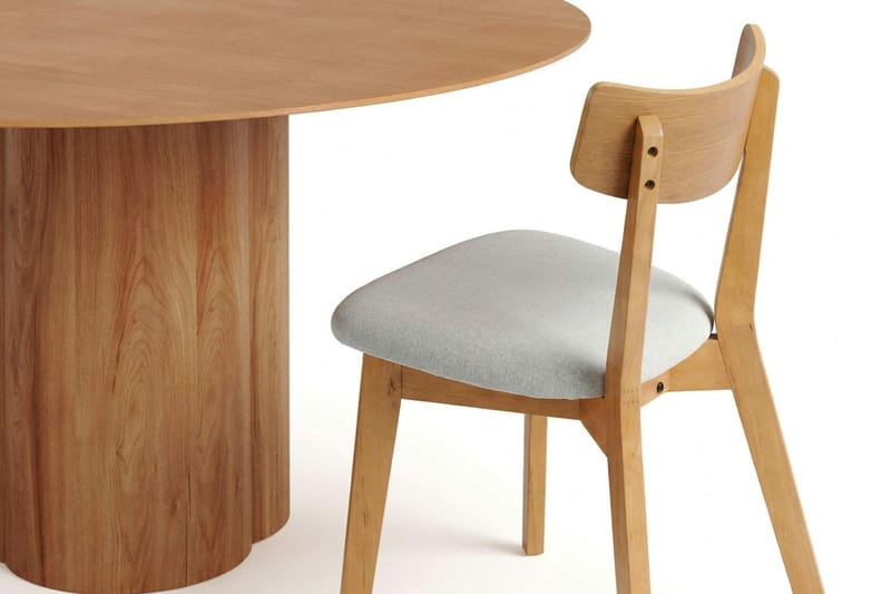 Juno spisegruppe 150 cm rund i eik med 6 Amelia spisestoler med pute - Eik/Beige - Hagemøbler - Hagegruppe - Spisegrupper hage