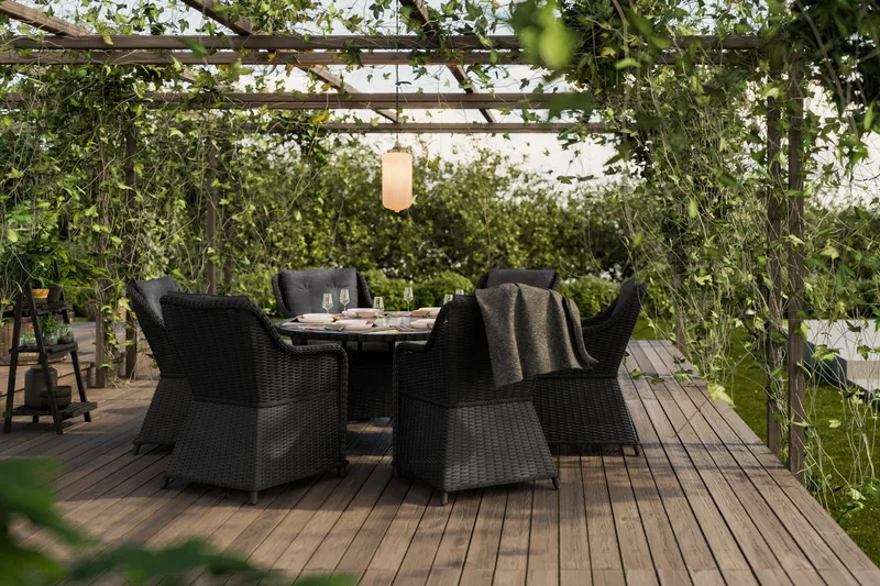 Marcus Spisegruppe 140 Rund + 6 Lenestoler m Pute - Svart - Hagemøbler - Hagegruppe - Spisegrupper hage