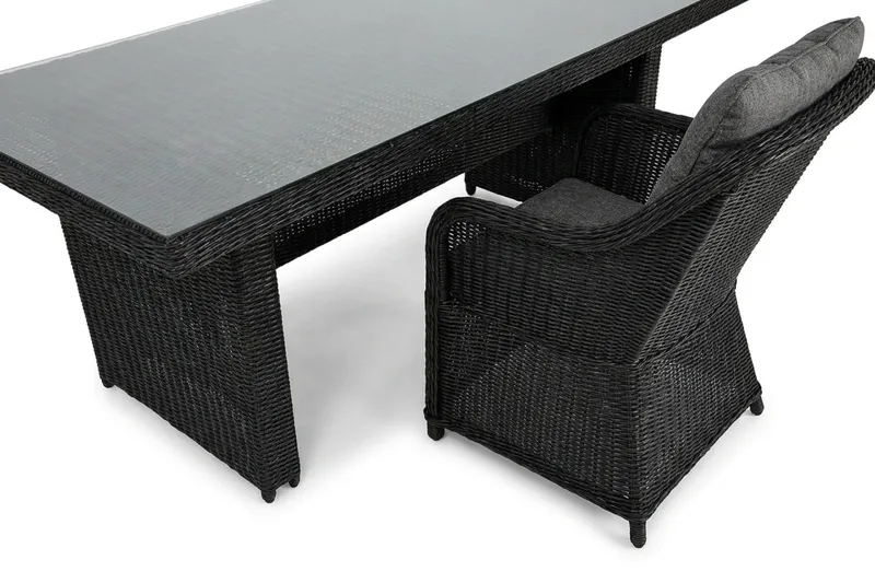 Marcus utendørs spisegruppe 160x90 cm med 4 Marcus utendørs lenestoler - Svart - Hagemøbler - Hagegruppe - Spisegrupper hage