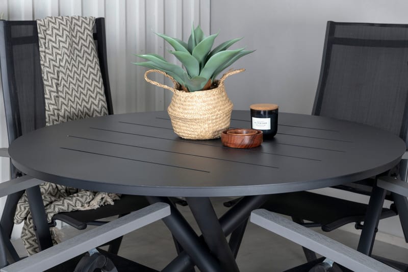 Spisegruppe for utendørsbruk Alma spisebord – svart alu – ø120 cm + Albany Light 5-pos – svart / svart textilene og grå teak_4 Svart/grå - Hagemøbler - Hagegruppe - Spisegrupper hage