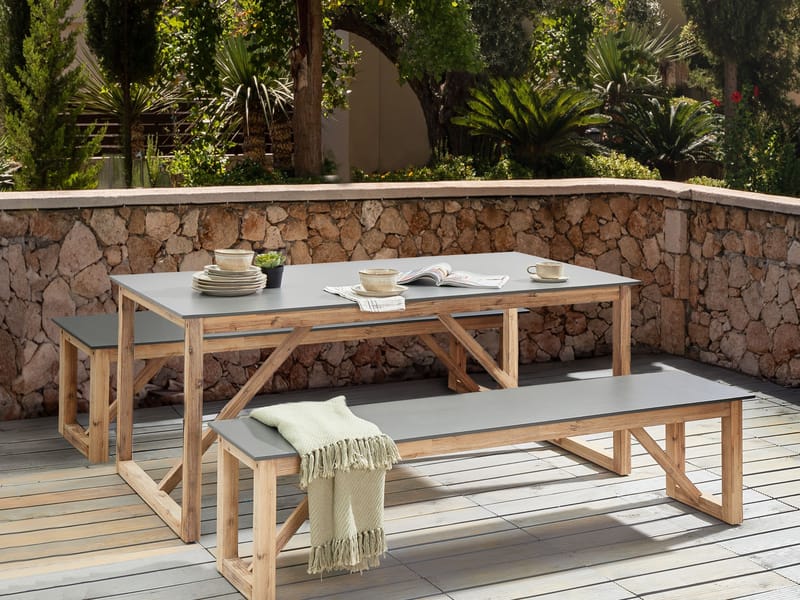 Spisegruppe utendørs med benker Notteri Betong - grå/brun - Hagemøbler - Hagegruppe - Spisegrupper hage