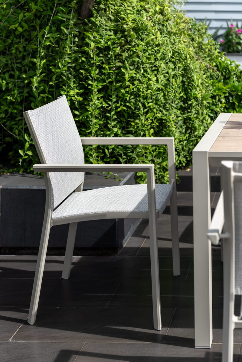 Urbanite Spisegruppe Utendørs 160 cm 4 Lenestoler - Grå - Hagemøbler - Hagegruppe - Spisegrupper hage
