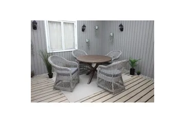 Utendørs møbelgruppe Ø 112 cm bord & 4 Merida grå stoler Brun - Brun - Hagemøbler - Hagegruppe - Spisegrupper hage