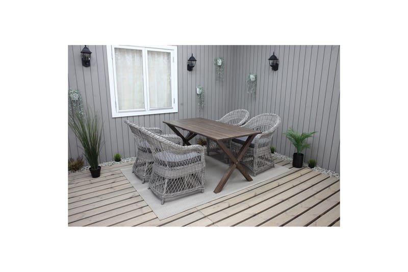 Utendørs møbelgruppe 150 cm bord & 4 Merida grå stoler Brun - Brun - Hagemøbler - Hagegruppe - Spisegrupper hage