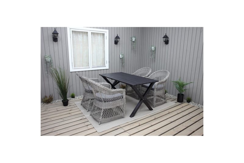 Utendørs møbelgruppe 150 cm bord & 4 Merida grå stoler Svart - Svart - Hagemøbler - Hagegruppe - Spisegrupper hage