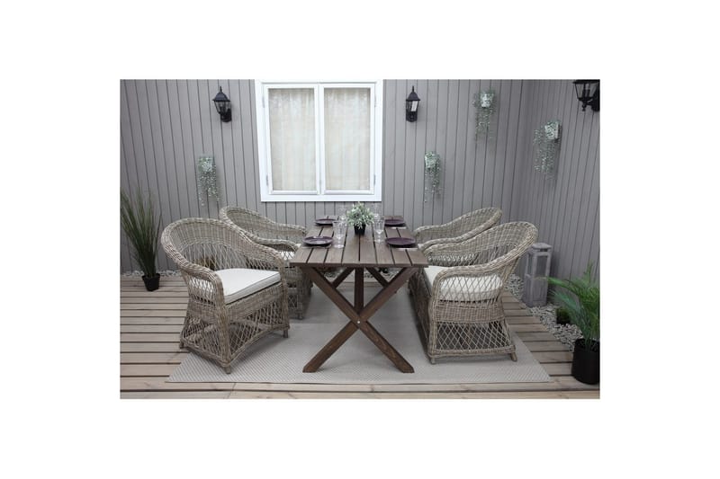 Utendørs møbelgruppe 150 cm bord & 4 Merida naturlig stoler Brun - Brun - Hagemøbler - Hagegruppe - Spisegrupper hage