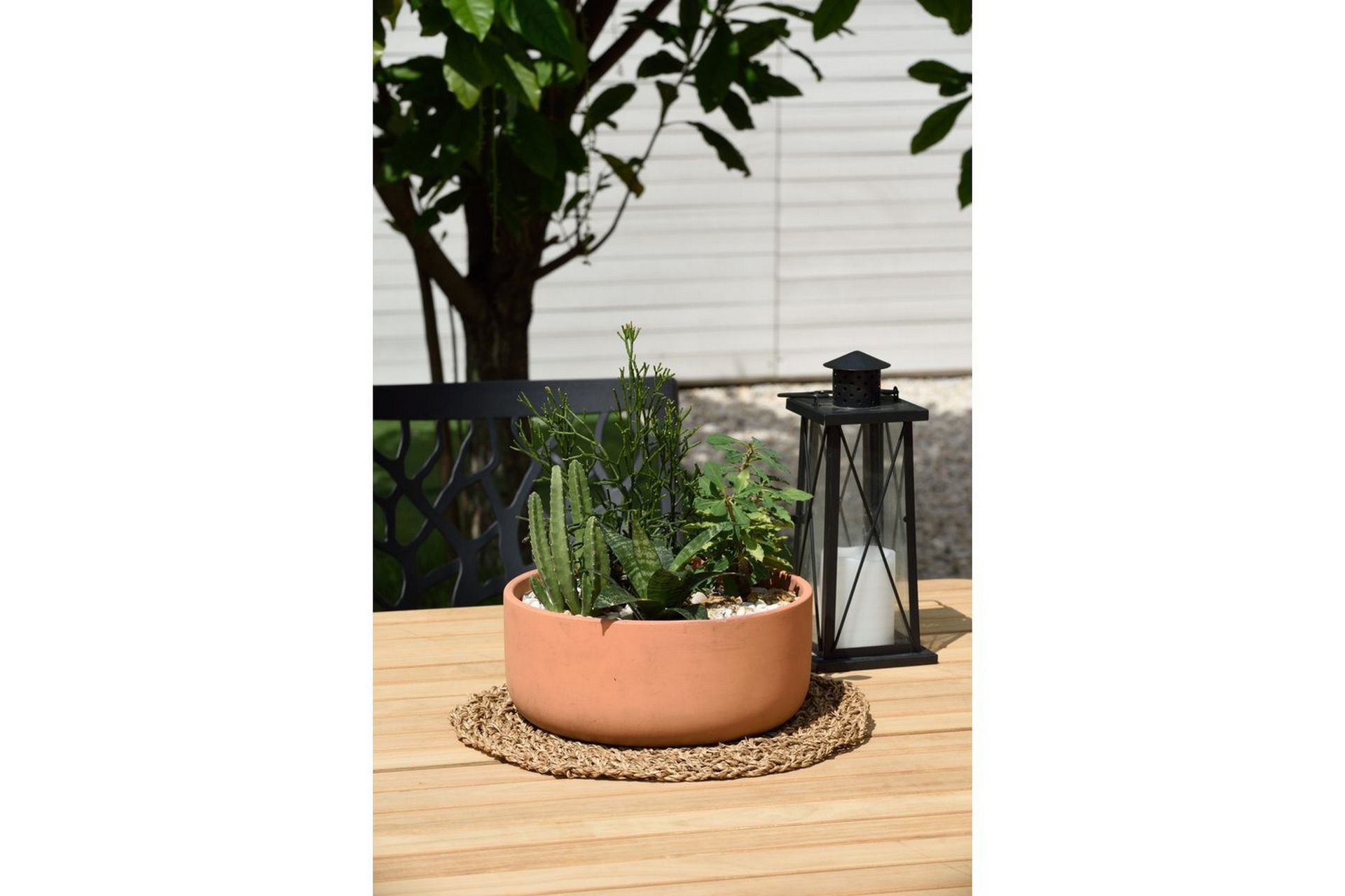 Utendørs møbelgruppe Lifestyle Garden Portals 209 cm 5 tresnekkerstoler + benk - 5 tresnekkerstoler + benk - Hagemøbler - Hagegruppe - Spisegrupper hage