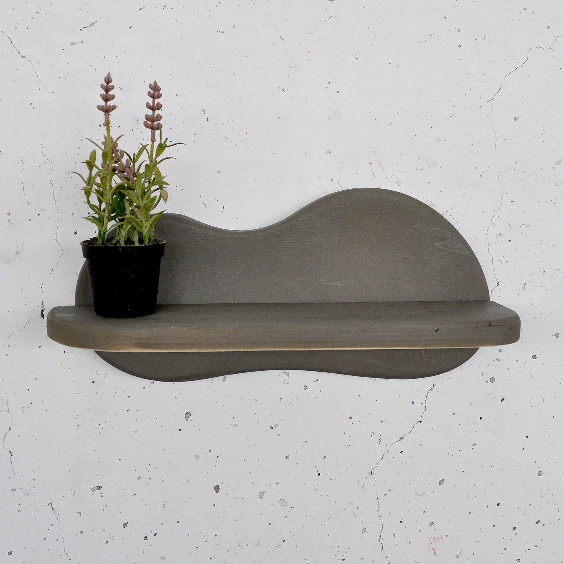 Dekorativ vegghylle i tre Hanah Home Mexo (34 x 15 x 10 cm) -