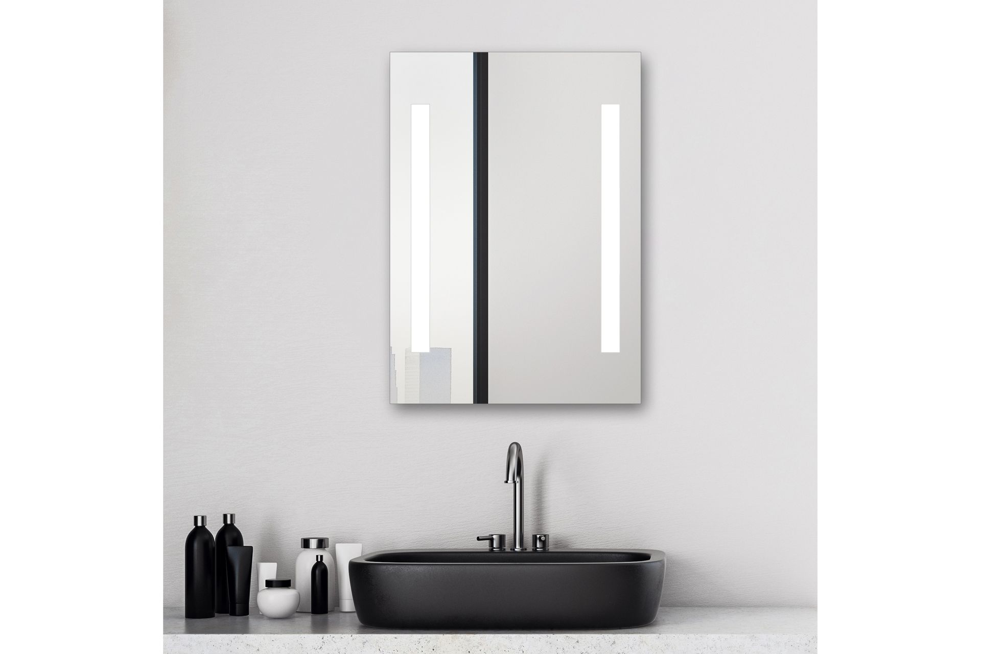 Jordberga Baderomsspeil 70 cm LED-Lys - Hus & oppussing - Kjøkken & bad - Baderom - Baderomsmøbler & baderomsinnredning - Baderomsspeil