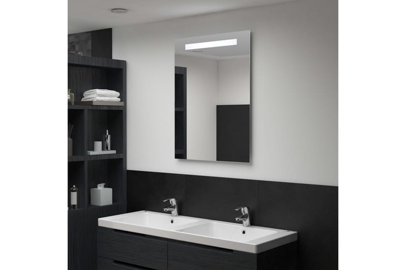 LED-veggspeil til bad 60x80 cm - Hus & oppussing - Kjøkken & bad - Baderom - Baderomsmøbler & baderomsinnredning - Baderomsspeil