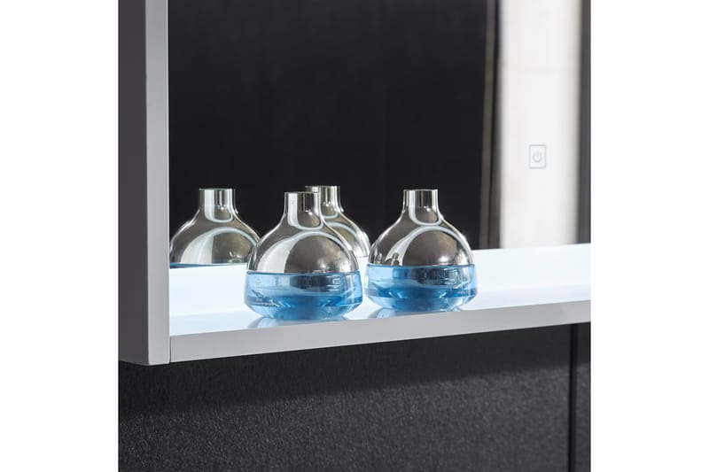 Speil med innebygd LED-belysning og hyllekant 13x68 cm Hvit - Lyfco - Hus & oppussing - Kjøkken & bad - Baderom - Baderomsmøbler & baderomsinnredning - Baderomsspeil