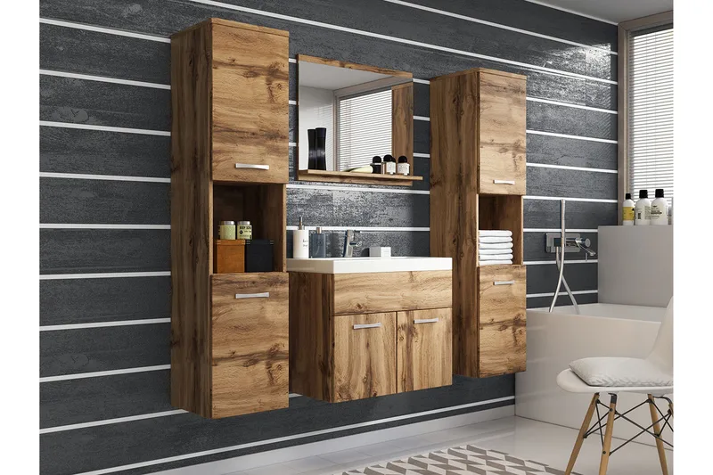 Baderomssett Delorimier XL, Natur