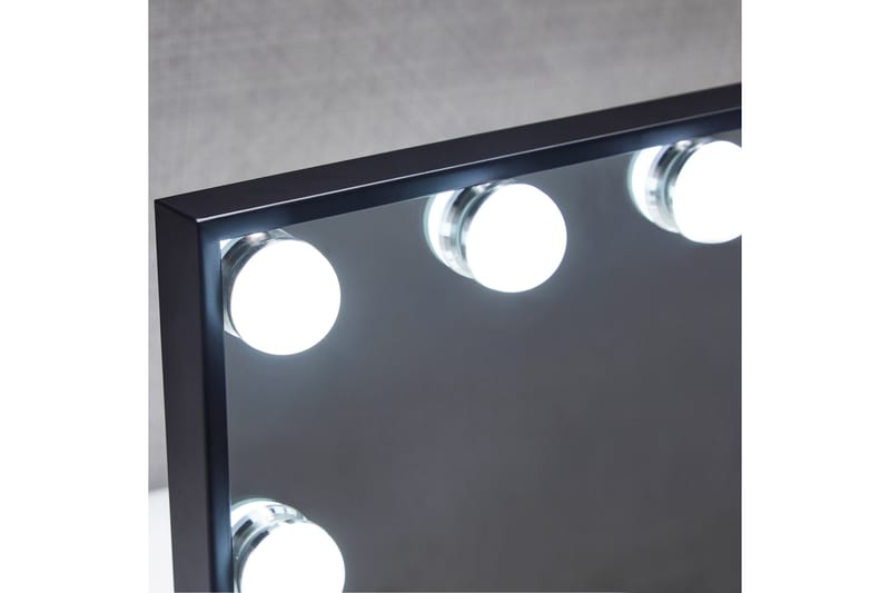 Pamela Sminkespeil med fot med LED-belysning 8,5x47,4 cm Sva - Lyfco - Sminkespeil - Baderomstilbehør