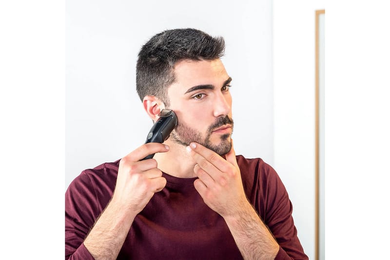 Skjeggtrimmer Taurus Hubble Zoom Svart - Svart - Hus & oppussing - Kjøkken & bad - Baderom - Baderomstilbehør