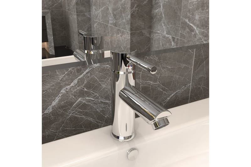 Badekran med krom etterbehandling 130x176 mm - Silver - Hus & oppussing - Kjøkken & bad - Baderom - Blandebatteri & kran