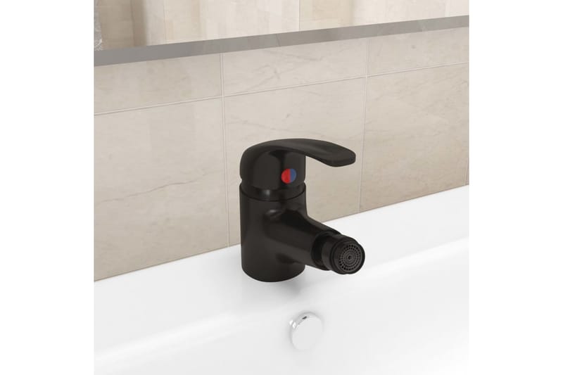 Blandebatteri for bidet svart 13x12 cm - Svart - Hus & oppussing - Kjøkken & bad - Baderom - Blandebatteri & kran - Servant blandebatteri