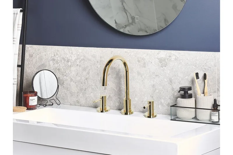 Osipi Servantarmatur, Gull