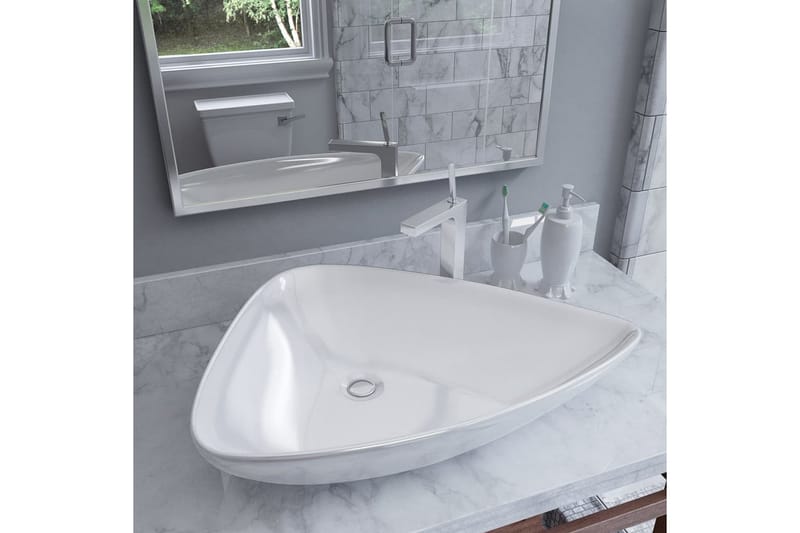 Servant keramisk triangulr hvit 645x455x115 mm - Hus & oppussing - Kjøkken & bad - Baderom - Servant og håndvask - Enkel vask