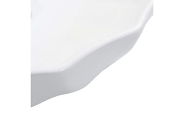 Vask 46x17 cm keramikk hvit - Hus & oppussing - Kjøkken & bad - Baderom - Servant og håndvask - Enkel vask