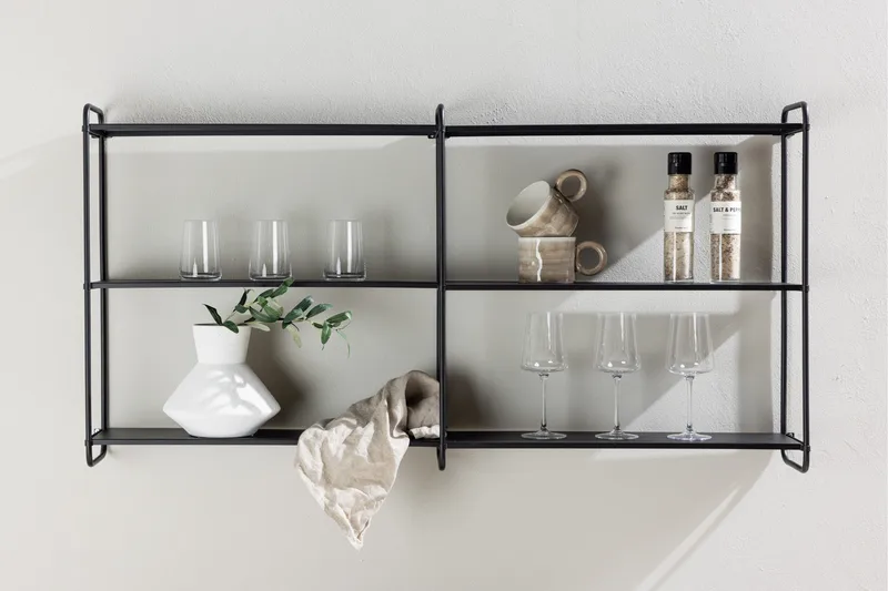 Lyon Tallerkenhylle 122x18 cm - Svart - Oppbevaring - Hyller - Oppbevaringshylle - Tallerkenhylle