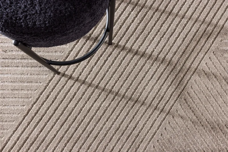 Aron Plastmatte 240x340 cm - Brun - Tekstiler - Tepper & Matter - Utendørstepper - Plasttepper