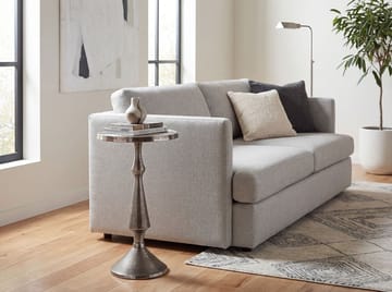 Rivnor rundt sidebord 30 cm i aluminium - sølv - Møbler - Bord - Avlastningsbord - Brettbord og småbord