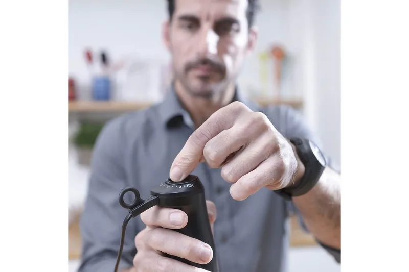 Stavmikser Black+Decker 1200W Børstet Stål - Sølv - Husholdning - Kjøkkenmaskiner - Blande & hakke