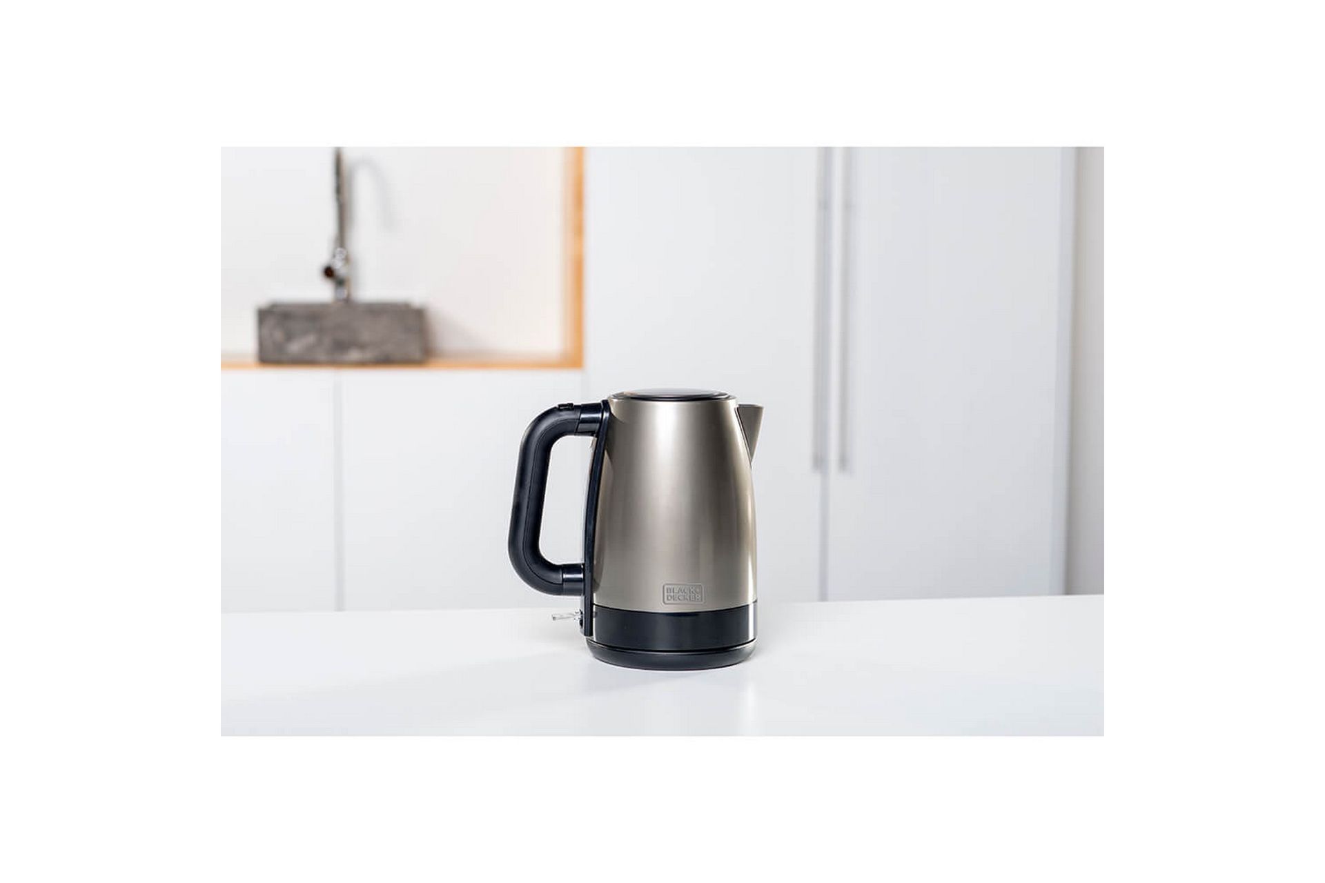 SVART + DEKKER Vannkoker - BLACK+DECKER - Husholdning - Matlaging & Baking - Kjøkkenutstyr