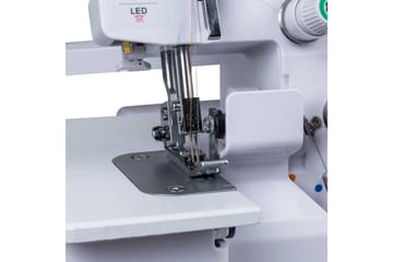 Birgitta Overlock Symaskin Standard - Svart - Husholdning - Rengjøring & klespleie - Klespleie