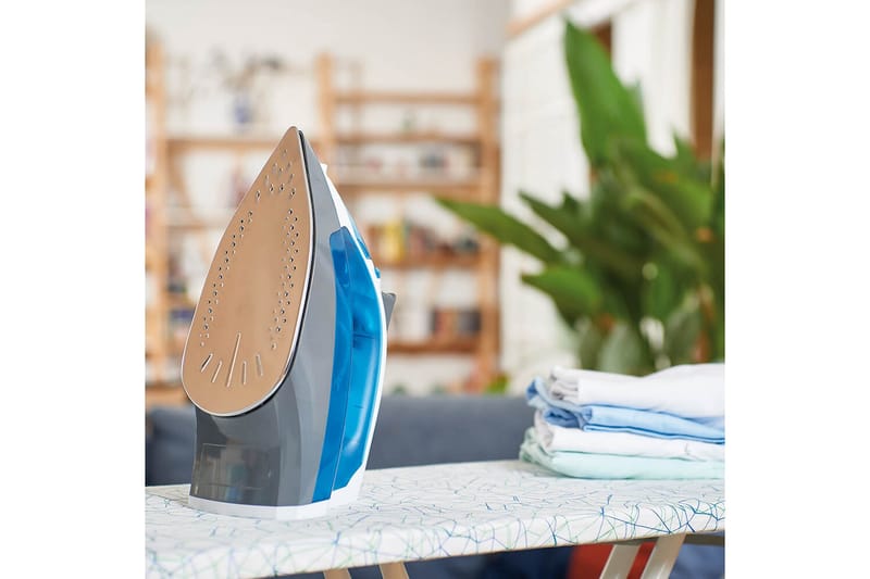 Dampstrykejern Black+Decker 2200W Blå - Blå||Svart - Husholdning - Rengjøring & klespleie - Klespleie