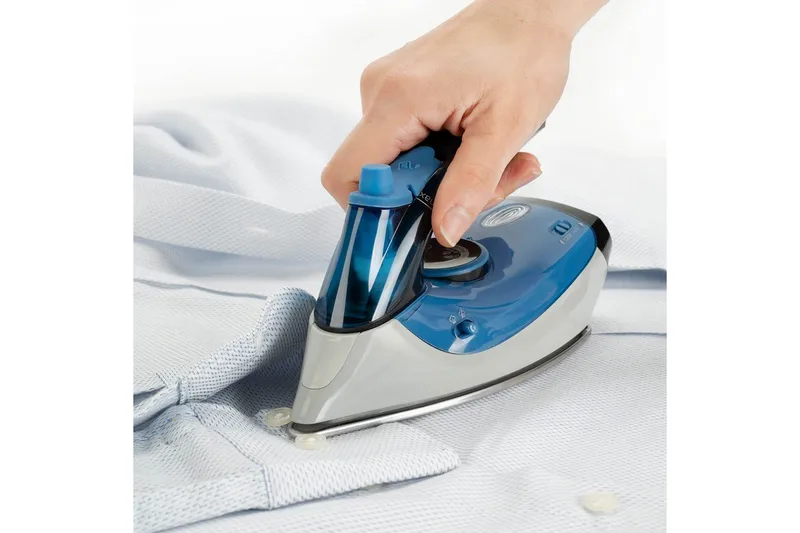 Reisestrykejern Black+Decker 1100W Blå/Svart - Blå||Svart - Husholdning - Rengjøring & klespleie - Klespleie