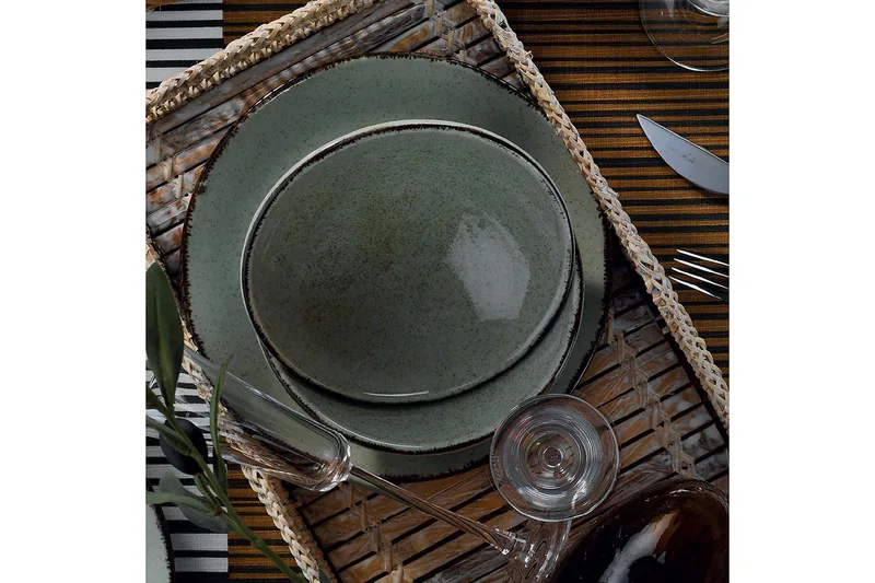 Adine Tallerkensett 24 Deler - Porselen/Grønn - Husholdning - Servering & borddekking - Porselen