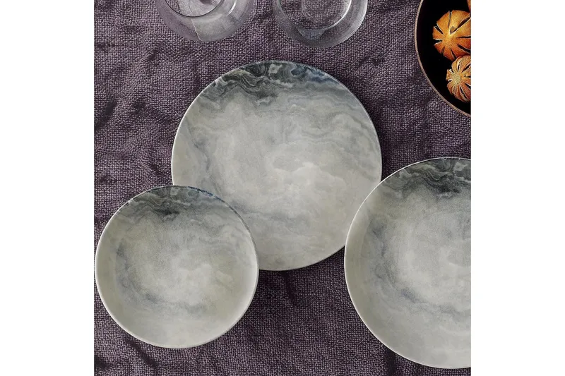 Subatan Tallerkensett 24 Deler - Porselen/Flerfarget - Husholdning - Servering & borddekking - Porselen