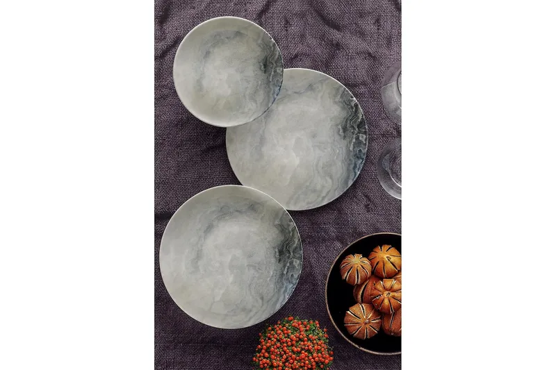 Subatan Tallerkensett 24 Deler - Porselen/Flerfarget - Husholdning - Servering & borddekking - Porselen