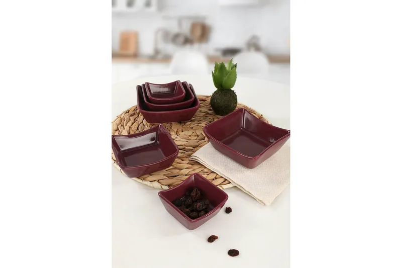 Asjetter - Mørkelilla - Husholdning - Servering & borddekking - Tallerkener - Firkantede tallerkener