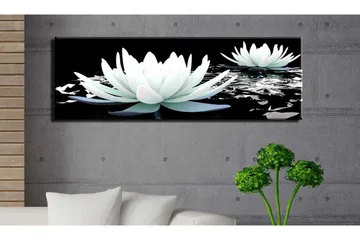 Bilde Alabaster Lilies 120x40 - Artgeist sp. z o. o. - Innredning - Bilder & kunst - Lerretsbilder