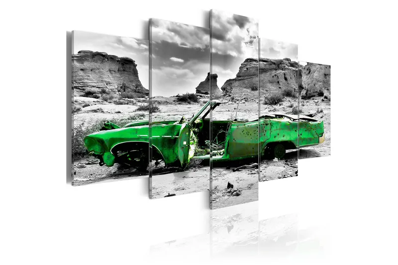 Bilde Green Retro Car At Colorado Desert 100x50, Artgeist sp. z o. o.