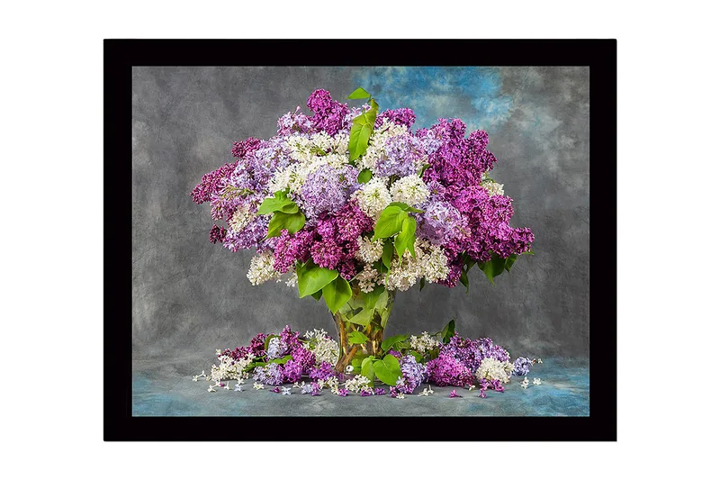 Innrammet lerret i tre - 41x56 cm - Fargerik bukett med syrinblomster - Lilla / Hvit / Grønn - Innredning - Bilder & kunst