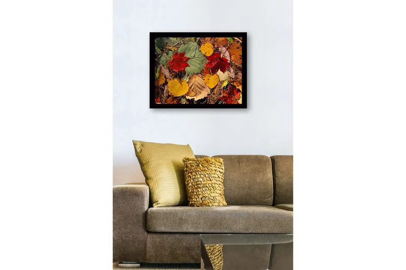 Innrammet lerret i tre - 41x56 cm - Fargerike høstblader på bakken - Rød / Gul / Grønn - Innredning - Bilder & kunst