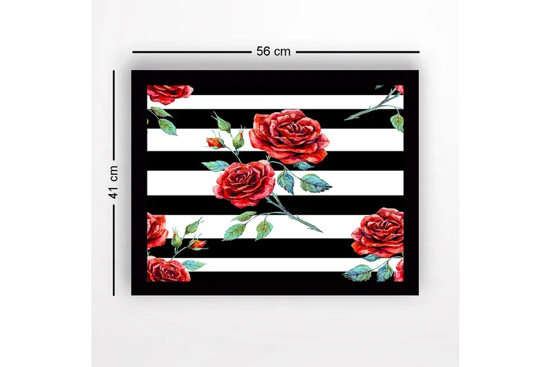 Innrammet lerret i tre - 41x56 cm - Røde roser mot svarte og hvite striper - Rød / Grønn / Svart - Innredning - Bilder & kunst