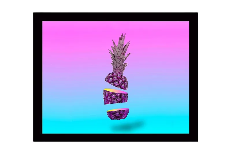 Innrammet lerret i tre - 41x56 cm - Skiver av ananas i en surrealistisk komposisjon - Lilla / Rosa / Turkis - Innredning - Bilder & kunst