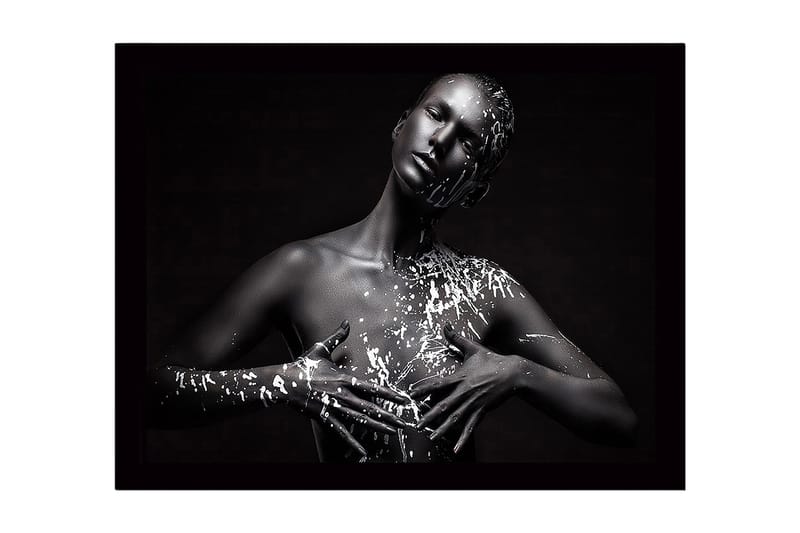 Innrammet lerret i tre - 41x56 cm - Skulptur av en kvinne med svart hud og hvit maling som drypper nedover - Svart / Hvit - Innredning - Bilder & kunst